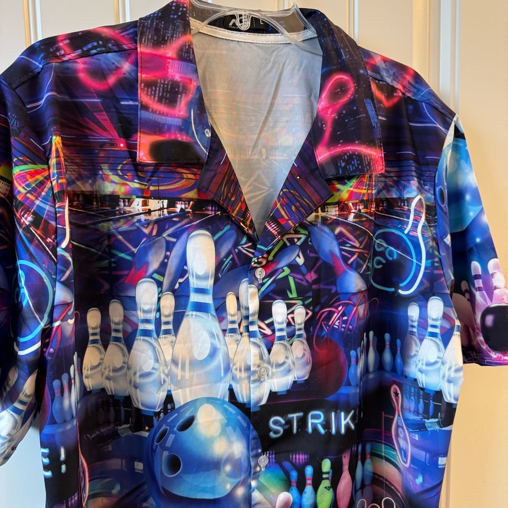 Ace Neon Bowling Graphic Men's Shirt Large